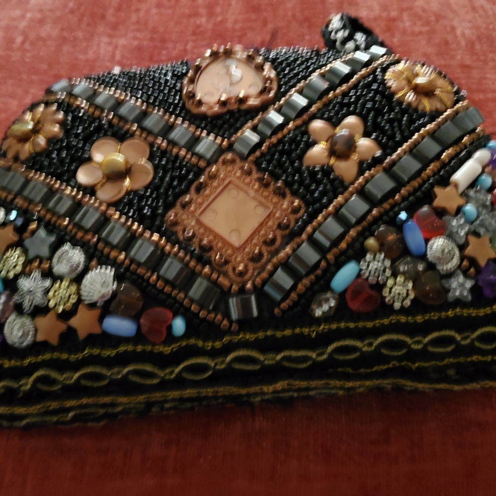 Purse - Picture 7 of 11